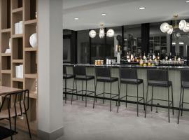 Fairfield by Marriott Inn & Suites Paris, Hotel in Paris