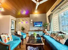 Lovely 3BHK Serviced Apt near ISKCON Temple, Juhu Mumbai