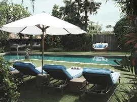 A Quiet Luxurious Bali Villa in Canggu
