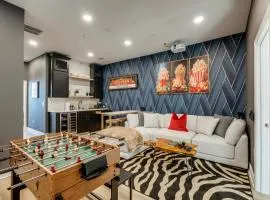 1 Mi to Dtwn Hot Tub Haven in Richmond!