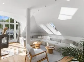 Exklusives Traum-Penthouse mit Wasserblick & Wellness