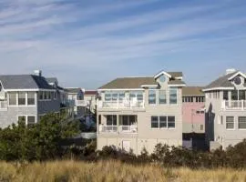 Ocean Front, Wi-Fi, Atlantic Views, 10 Beach Badges And Chairs, Outdoor Shower, Jacuzzi-Jet Tub, Decks Ping Pong Table, Private Yard,ship Bottom,