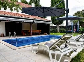 Nice Home In Smokovic With Wifi