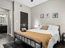 Stay 2BR 2BA Pool Access