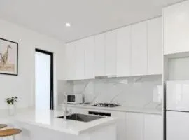 Domi Rentals - The Moorabbin Townhouse