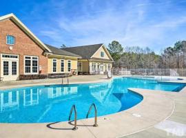 TPV - Palazzo Di Amore - BRAND NEW - Luxury Living, hotel em Durham