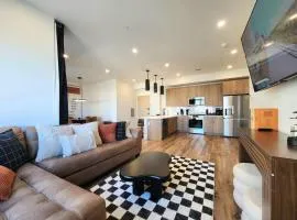 The James Suite One-Newly Built, 2 BR, Beach Block