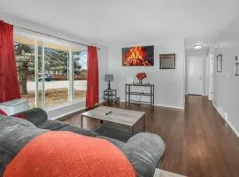 Huge family home in Centennial with five bedrooms large yard and plenty of parking