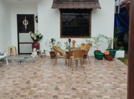 LR Bungalow, bangal&ocirc; em Tacloban