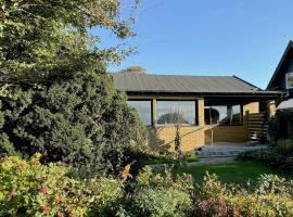 Bohemian Charm in Best Location, hotel i Barsebäck