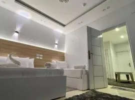 Triple Garden Studios and apartments