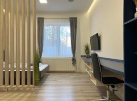NMG APARTMAN - Jogász utca, Unterkunft zur Selbstverpflegung in Pécs