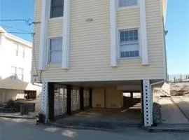 Holgate Ocean Front Duplex 2Nd Fl 14018
