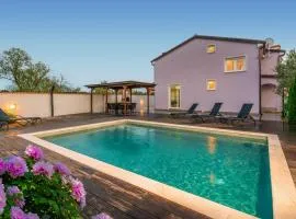 Stunning Home In Pula