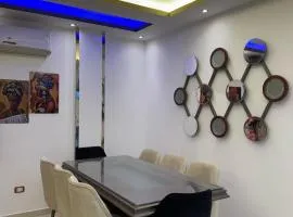 فيلا رائعه بالشيخ زايد القاهره