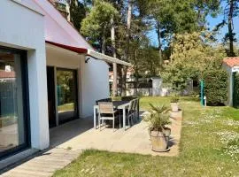 Superbe maison 4 chambres, proche plage, au calme, avec WIFI - FR-1-323-375