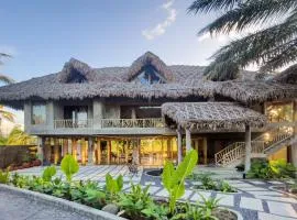 Baia Nest Villa 2nd FLOOR and LOFT within Self-Service Villa Near the Beach, Pet Friendly with a Fee