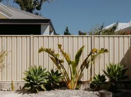 Papillon Dunsborough Family & Pet Friendly Holiday Home