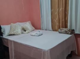 Linstead Riverview Retreat, hotel a Linstead