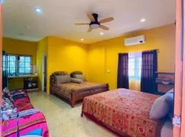 Good vibes bungalow at Ya Nui beach