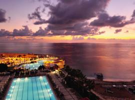 Mövenpick Hotel Beirut, hotel v destinaci Bejrút