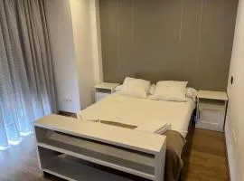 As Mirandas Apartment