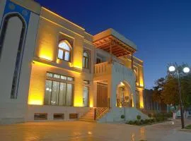 Caravan plaza Hotel