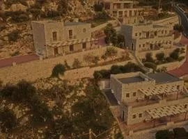 Onar Mani Suites