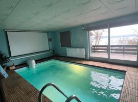 Apartment enjoy and swim，奧斯陸的附設泳池的飯店