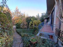 juli's guest house, ξενοδοχείο σε San Lazzaro di Savena