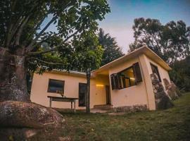 Hostel La Resolana，位于Villa Alpina的青旅