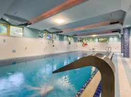 Apartament W Dolinie Słońca z ogródkiem & SPA