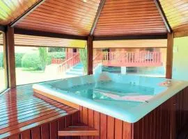 Suite com spa Campos do Jordão