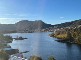 Sj&oslash;utsikt, Golfhotel in Bergen