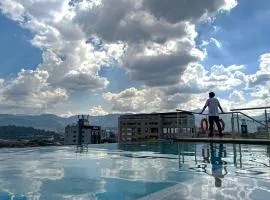Apartahotel con Piscina