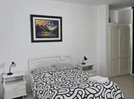 Manta Beach Inn & Suites