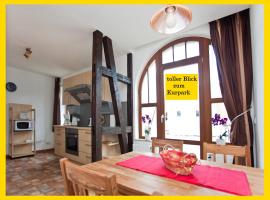 Ferienwohnung Auszeit am Kurpark Bad Berka # Balkon # ruhige Lage # gratis Parkplatz & WLAN # Nähe Weimar # Weimarer Land, family hotel in Bad Berka