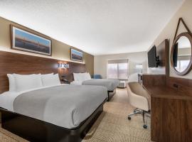 Quality Inn & Suites Rockport-Owensboro North GOLD AWARD WINNER, hotel near Owensboro-Daviess County - OWB, Rockport