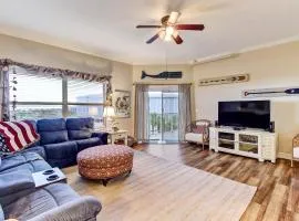 1 block from the beach next to Ft Clinch State Park and 2 miles from Historic Centre Street