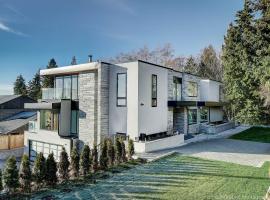 Perfect for families traveling together, hotel v destinaci West Vancouver