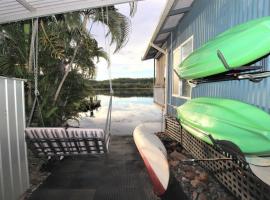 Bungalow 32 at Lake Bennett, bungalow em Lake Bennett