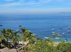 Casa Mismaloya Selva, hotel en Cedro