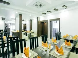 OYO 11474 Gangaur Regency Boutique Hotel、カトマンズのバケーションレンタル