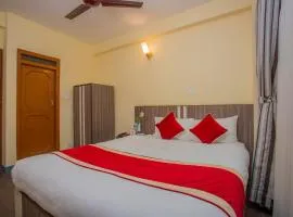 OYO 297 Hotel Aayam