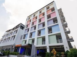 OYO 241 Ratana Hotel Sakdidet, hotell Phuketis