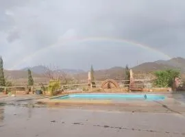 CORTIJO Rural MOLINO EL TARAHAL con piscina y zonas compartidas