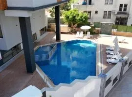 Elite Luxury Suite - City 2