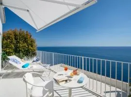 Infinity Suites