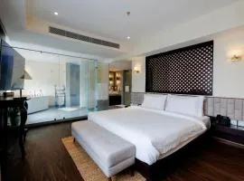 Patan Square - Patan Durbar Square to Hotel 2 Km, Lalitpur, Kathmandu