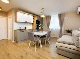 Lovely Apartment In Split With Wifi